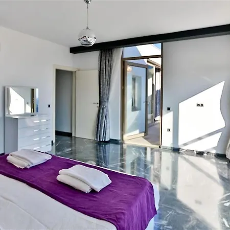 Duygu Kalkan 酒店 *